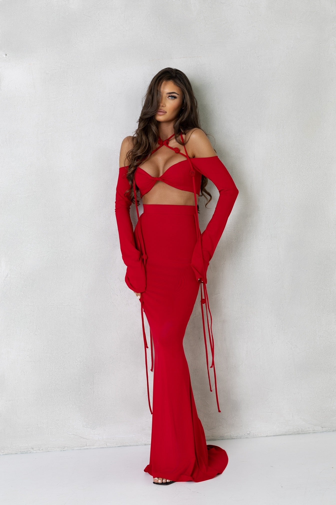 SCARLET ROSES SET