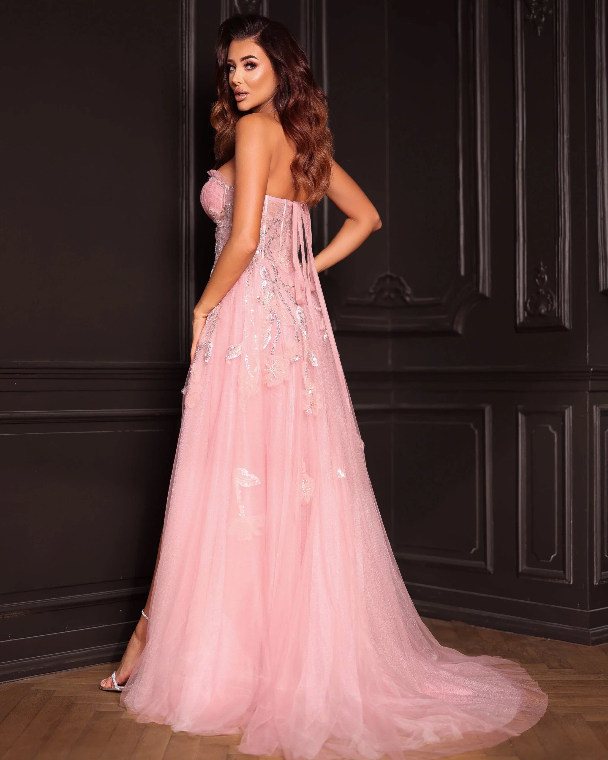 Flared tulle dress in powder pink color – Pink Wintess
