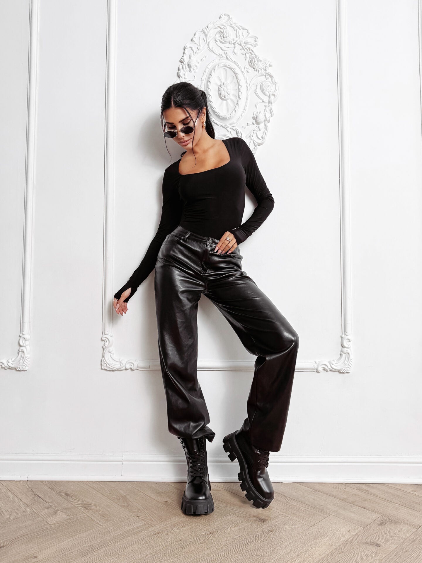 ETERNAL GRACE fitted bodysuit black